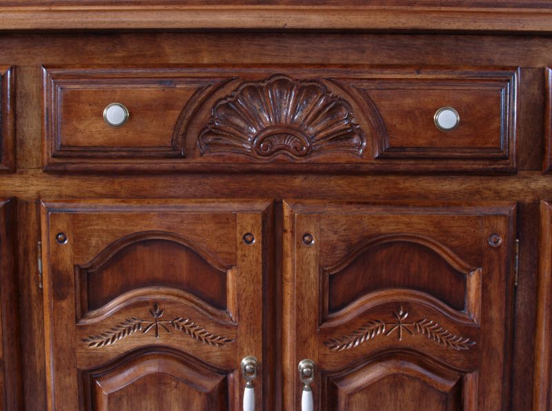 Cabinet Staining Service in Terre Haute, IN